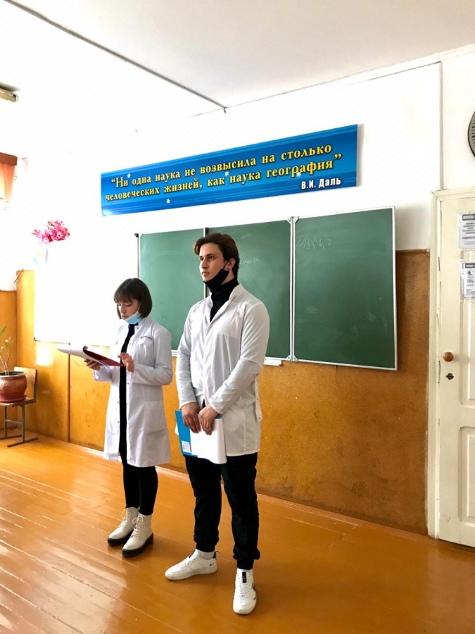 Открытый урок на тему «Профилактика коронавирусной инфекции» в школе 7 г.Махачкала