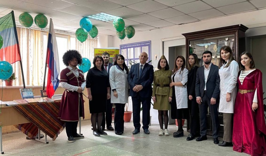 В Медицинском колледже ДГМУ проходит Неделя истории
