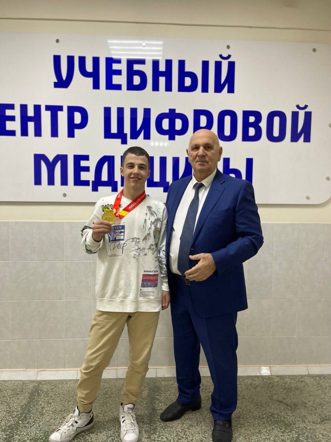 15 октября в городе Москва прошел чемпионат по грепплингу «No-GI»