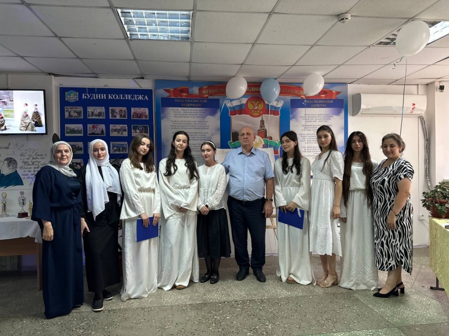 100-летие народного поэта Расула Гамзатова