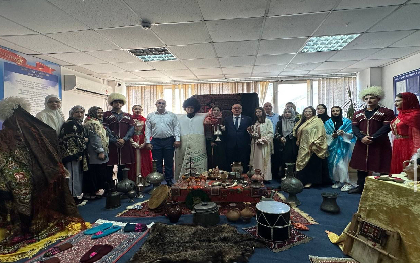 Кураторский час на тему «День народного единства»