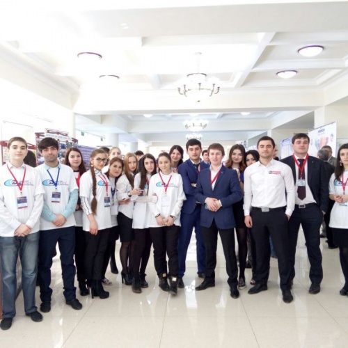 Я помощник президента...66