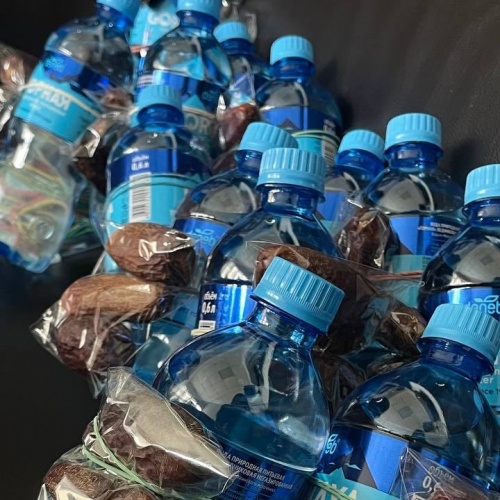 Акция по раздаче воды и фиников в Священный месяц Рамадан