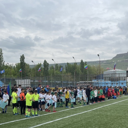 Школьная  футбольная  лига Дагестана