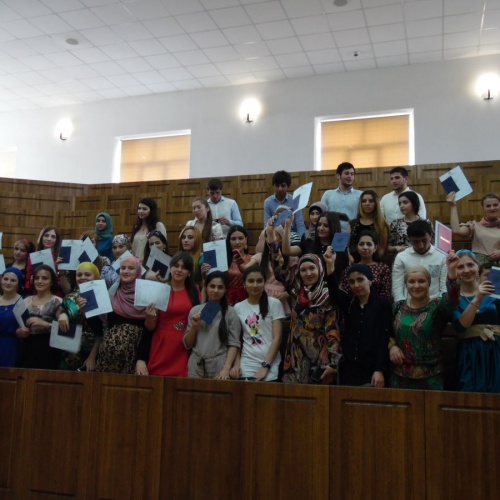 Вручение дипломов...279